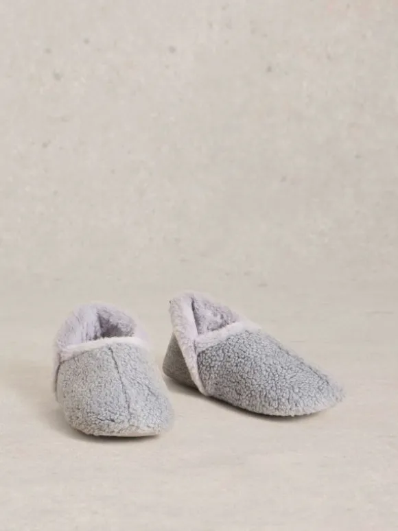 Closed Back Reya Slipper in MID GREY