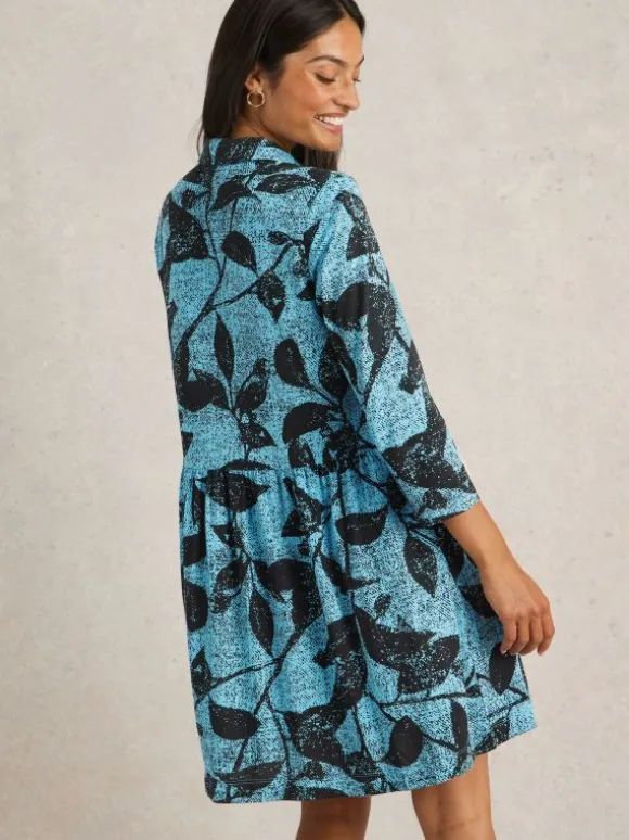 everly_jersey_shirt_dress_2.webp Everly Jersey Shirt Dress in BLUE PRINT