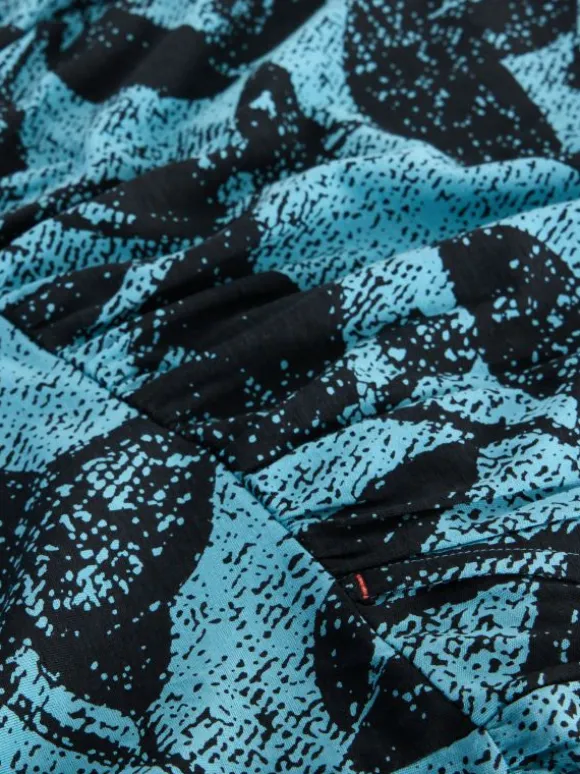 everly_jersey_shirt_dress_4.webp Everly Jersey Shirt Dress in BLUE PRINT