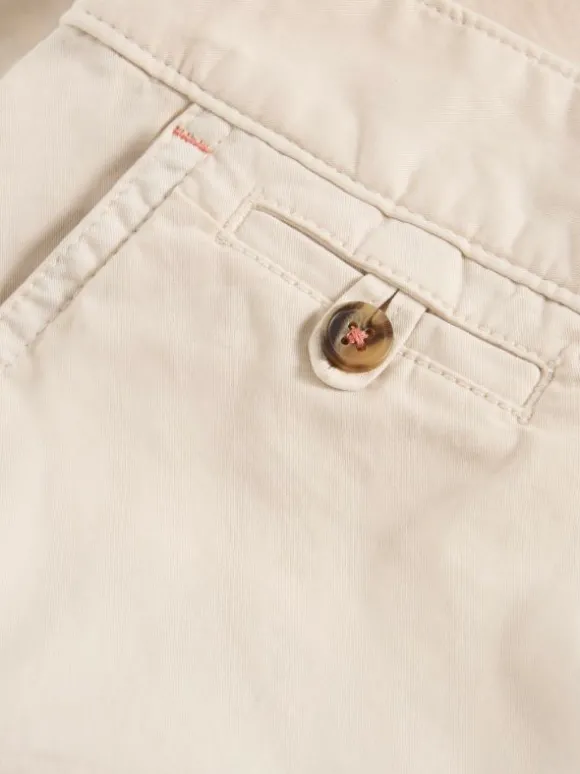 Hayley Organic Chino Short in NATURAL WHITE