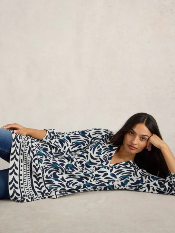 MARTA V NECK TUNIC in BLUE PRINT