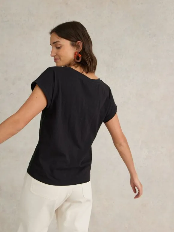 nelly_cotton_notch_neck_t_2.webp NELLY COTTON NOTCH NECK TEE in PURE BLACK