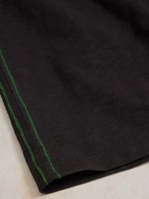 nelly_cotton_notch_neck_t_4.webp NELLY COTTON NOTCH NECK TEE in PURE BLACK