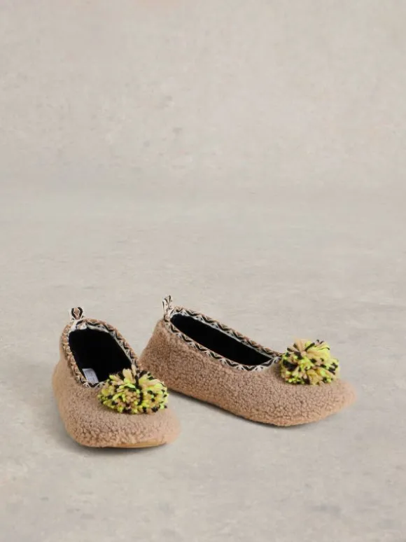 Pom Ballet Slipper in DARK NATURAL