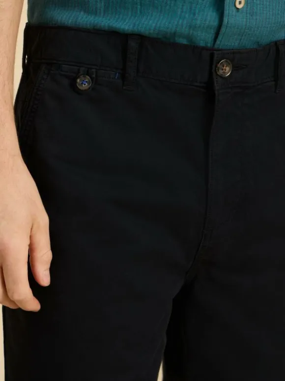 Sutton Organic Chino Short in WASHED BLACK