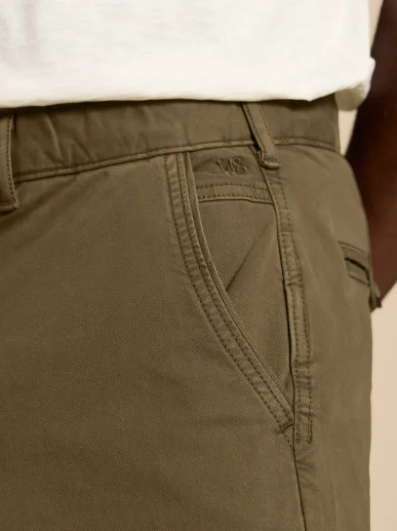 Sutton Organic Chino Short in DARK GREEN