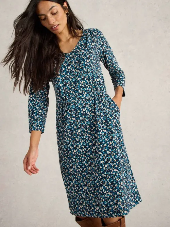 Tallie Jersey Crew Neck Dress in NAVY MULTI