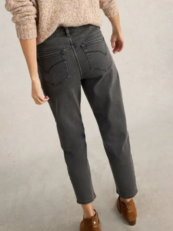 tilly_tapered_jean_in_was_2.webp Tilly Tapered Jean in WASHED BLACK