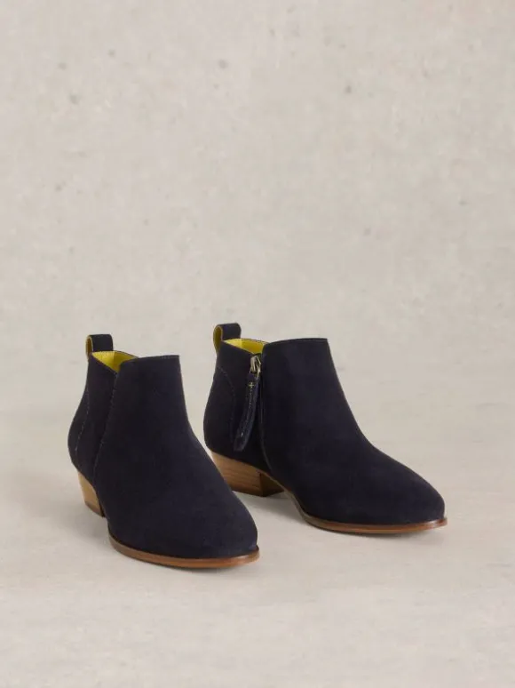 Wide Fit Suede Ankle Boot in DARK NAVY